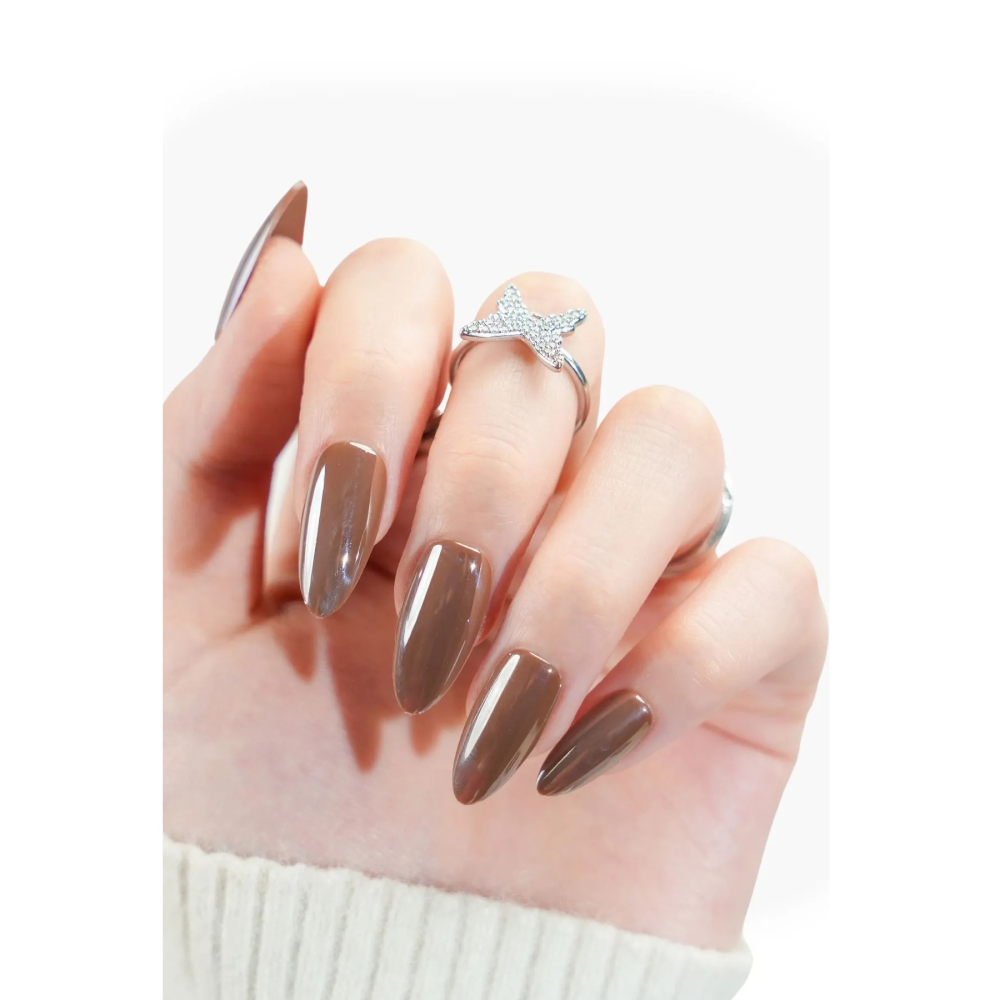 Brown Medium-Sized Almond Fake Nails (24 Pieces) - Glazed Chocolate Donut Hailey Bieber